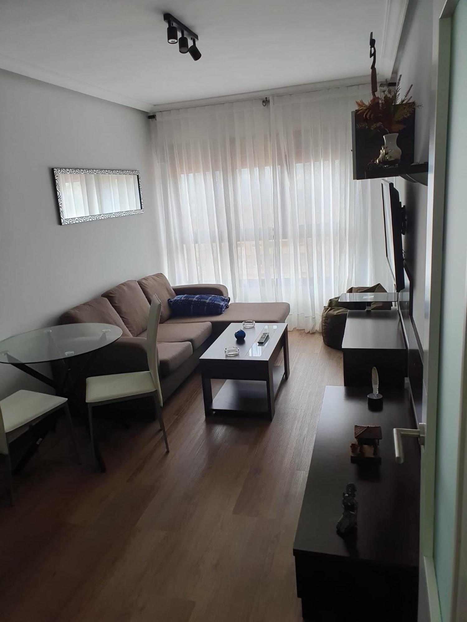 Vistas Monte Naranco Apartamento Con Parking 5Euros Al Dia Oviedo Bagian luar foto