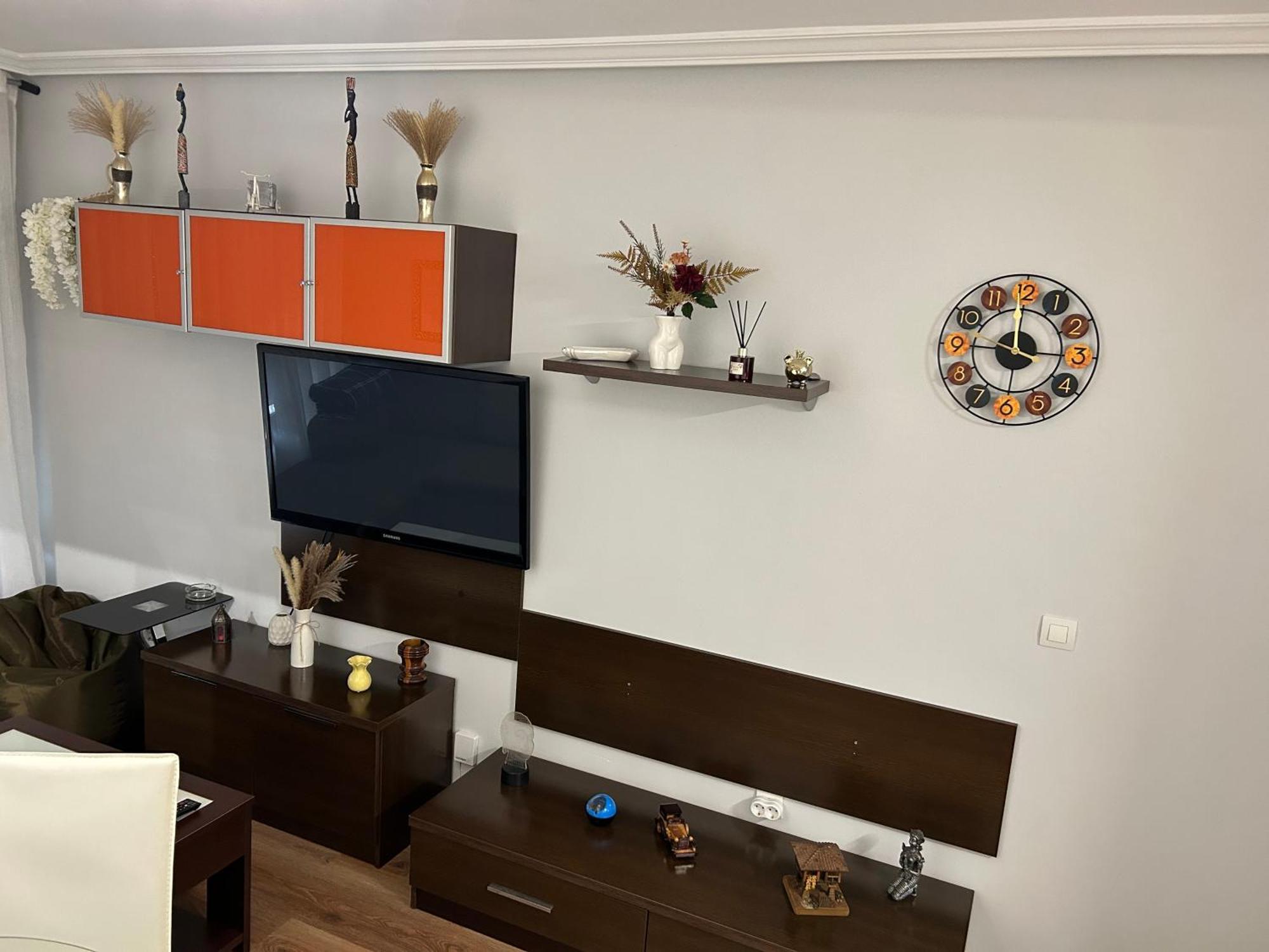 Vistas Monte Naranco Apartamento Con Parking 5Euros Al Dia Oviedo Bagian luar foto